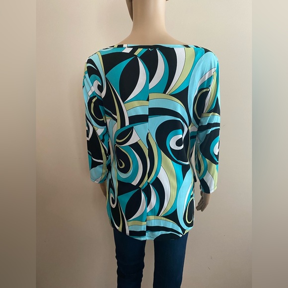 Dressbarn - Picture 3 of 3